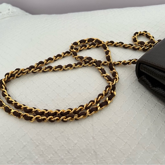 AUTHENTIC CHANEL SMALL BROWN LIZARD BAG - Picture 5 of 6